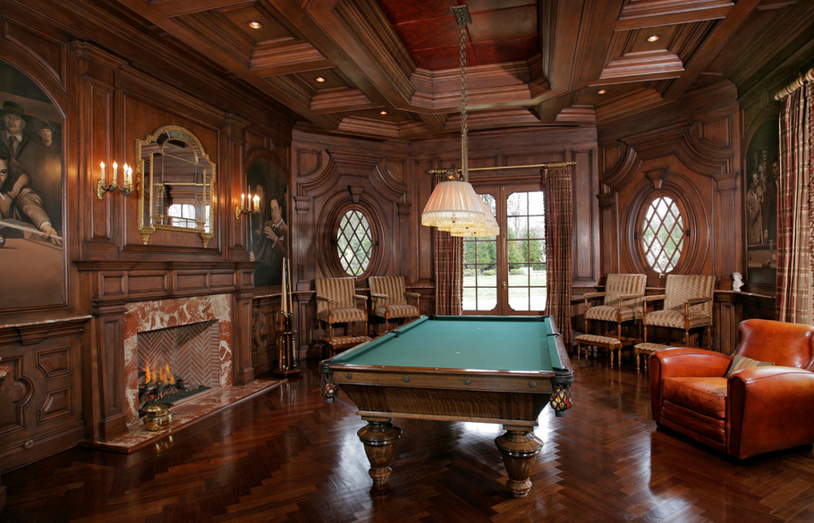 Billiard Parlor-Room & Linen Spray